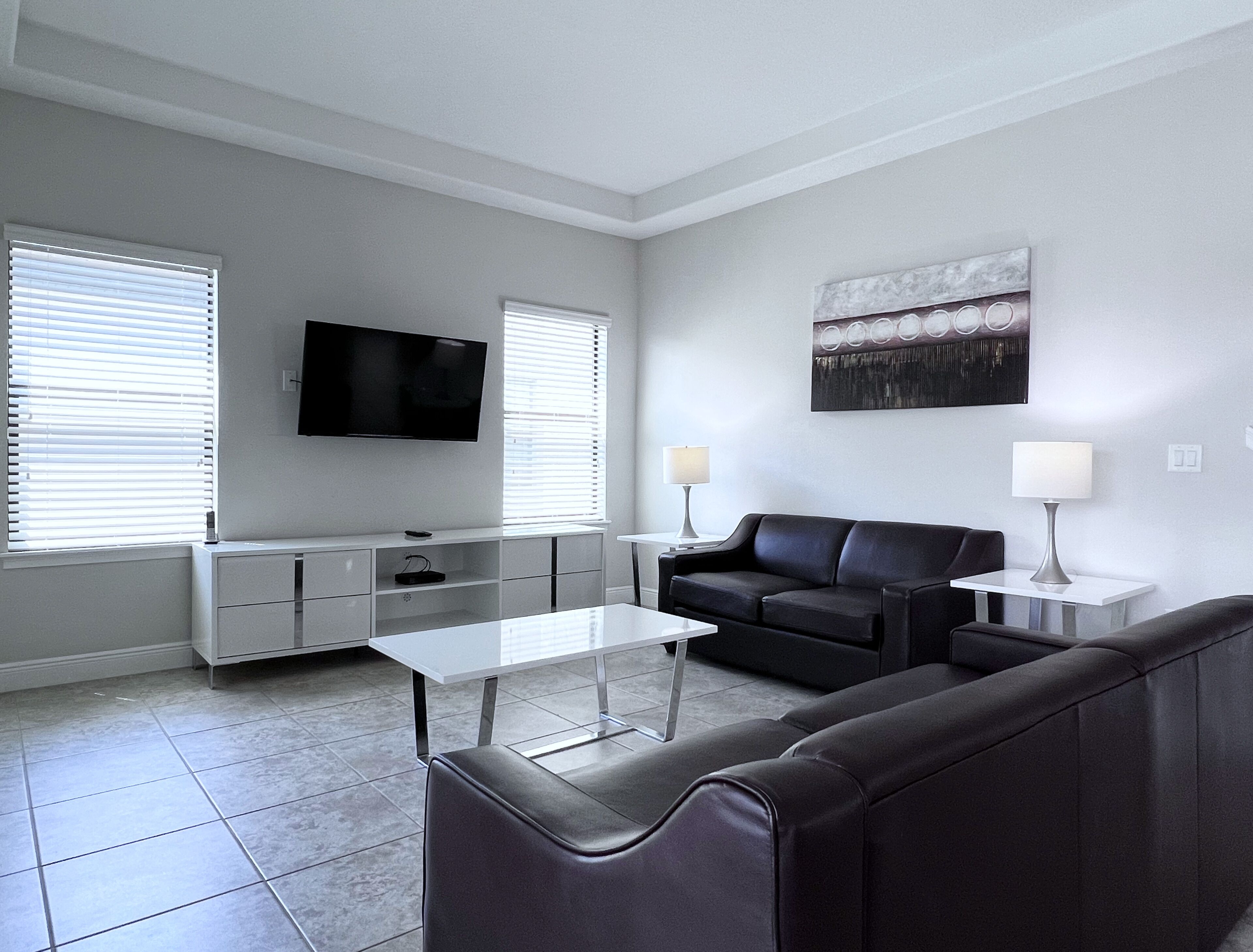 156AA: Perfect for Large Family! 5 Bedroom Private Pool Home