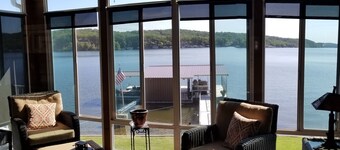 A Recreational Mecca! Views·Dock·Jet Ski Slips·Kayaks·Fire Pit·Pool Table