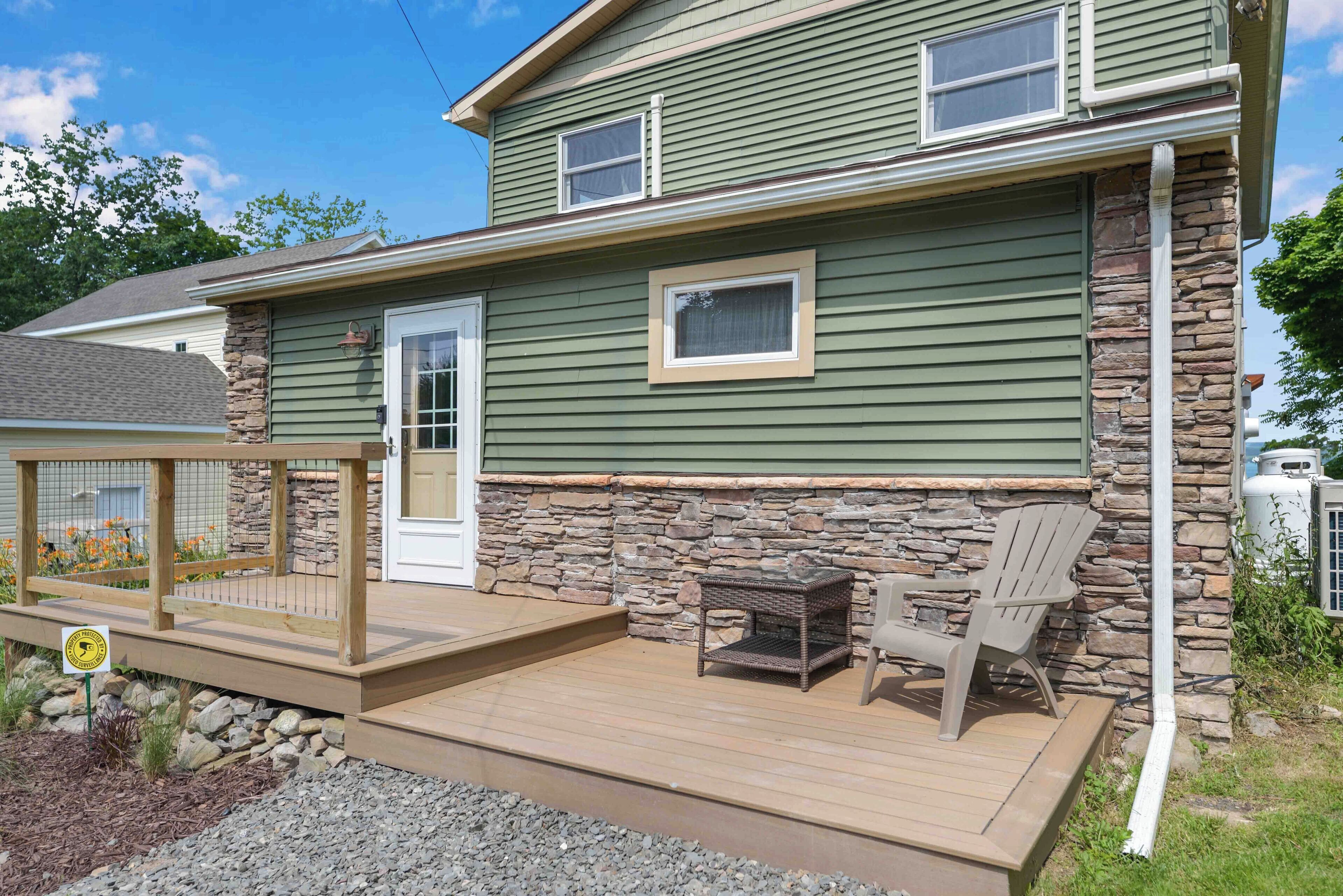 The Rod and Vine: "Newly Remodeled + Close to Ithaca + Wine Country Dream Home!"