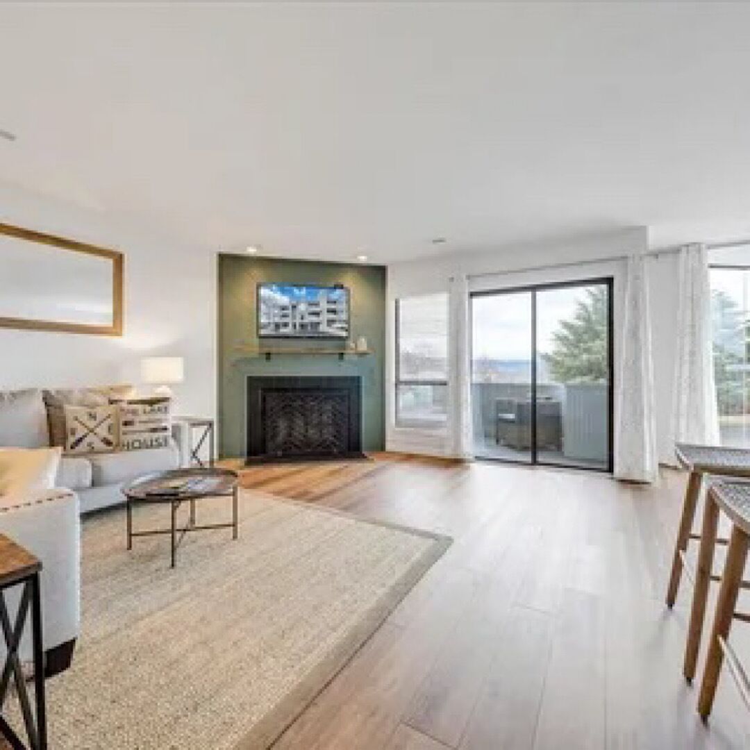 Get A Way@The Lake. Sleeps 4