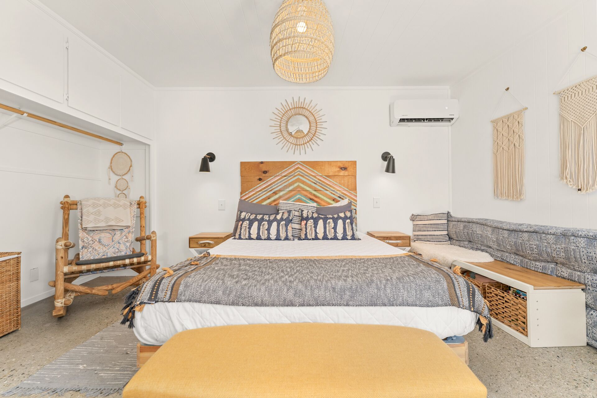 Le bungalow du désert: Amazing View, Spa, Cowboy Pool, Hike outside the backdoor