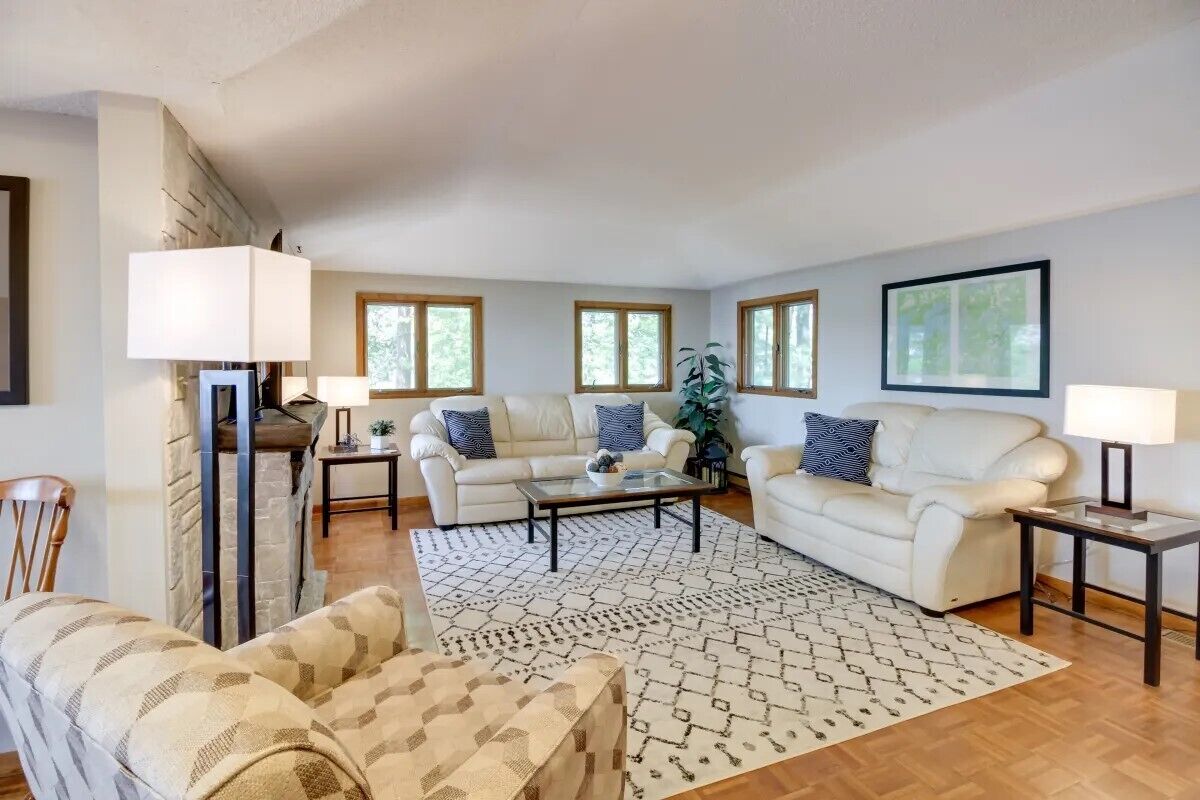 Lake Home on Rush Lake with Bonus Bunk House- Perfect for multiple families