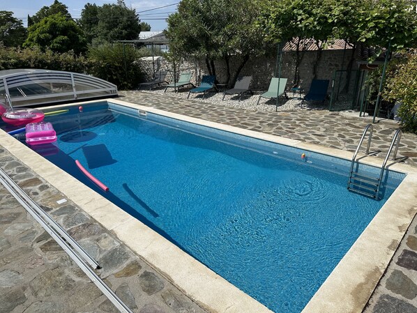 Piscine extérieure