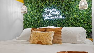 2 bedrooms, in-room safe, iron/ironing board, free WiFi