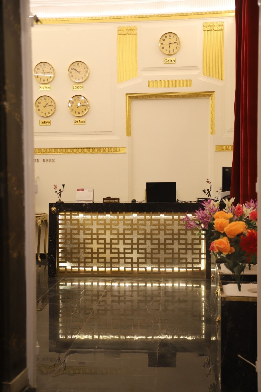 Foto - New palace court