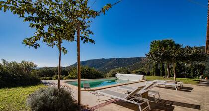 Ferienhaus 'Maison Aux Vents' mit Meerblick, WLAN und Klimaanlage