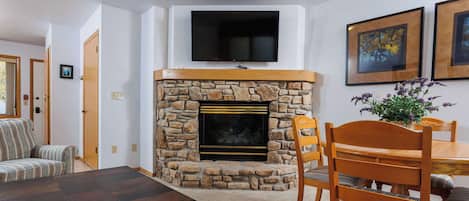 Smart TV, fireplace, offices