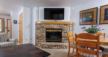 Hilltop View in Fish Creek Condo, Sleeps 6
