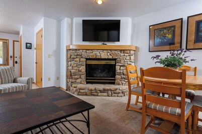 Hilltop View in Fish Creek Condo, Sleeps 6