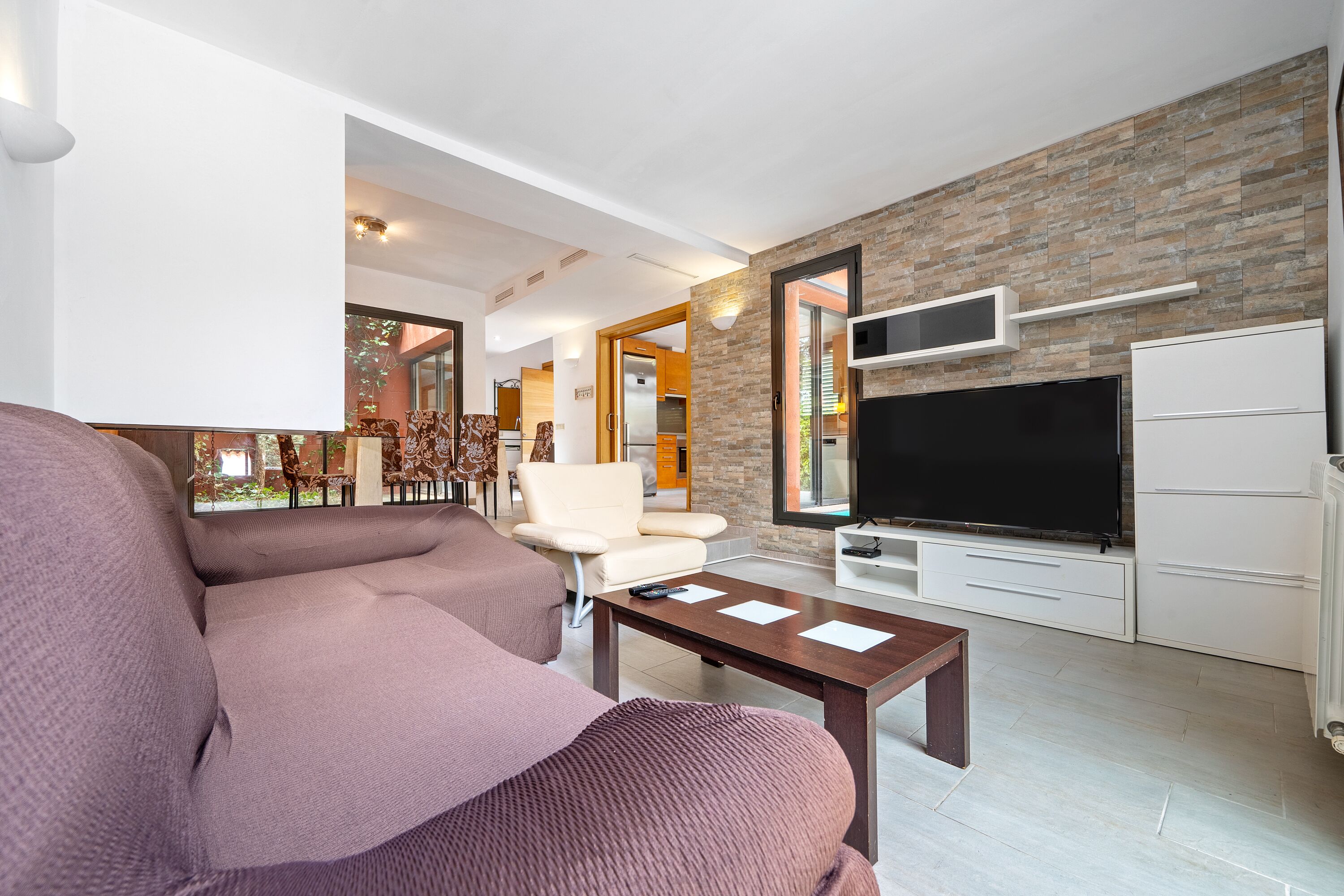 Holiday Home "Villa Juanillo" with Mountain View, Private Pool & Wi-Fi