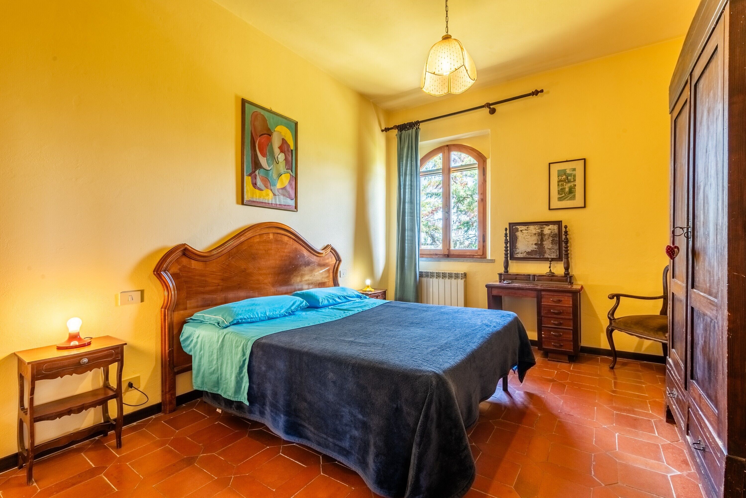 2 室のベッドルーム、アイロン / アイロン台、WiFi (無料)、ベッドシーツ