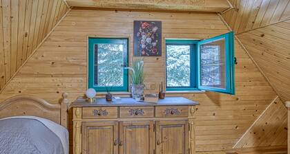 Fani's Riverside Cottage, Kostel, Slovenia