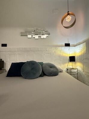 1 dormitorio, tabla de planchar con plancha, Internet y ropa de cama