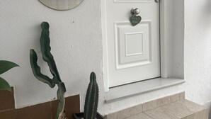 Exterior detail - Apartment's independent Golum (Mairena del Aljarafe)