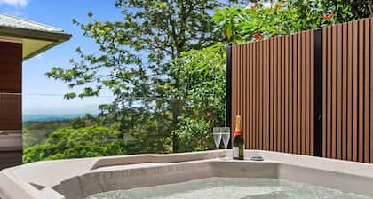 Yume House - Stylish Country Escape 2 Bedrooms
