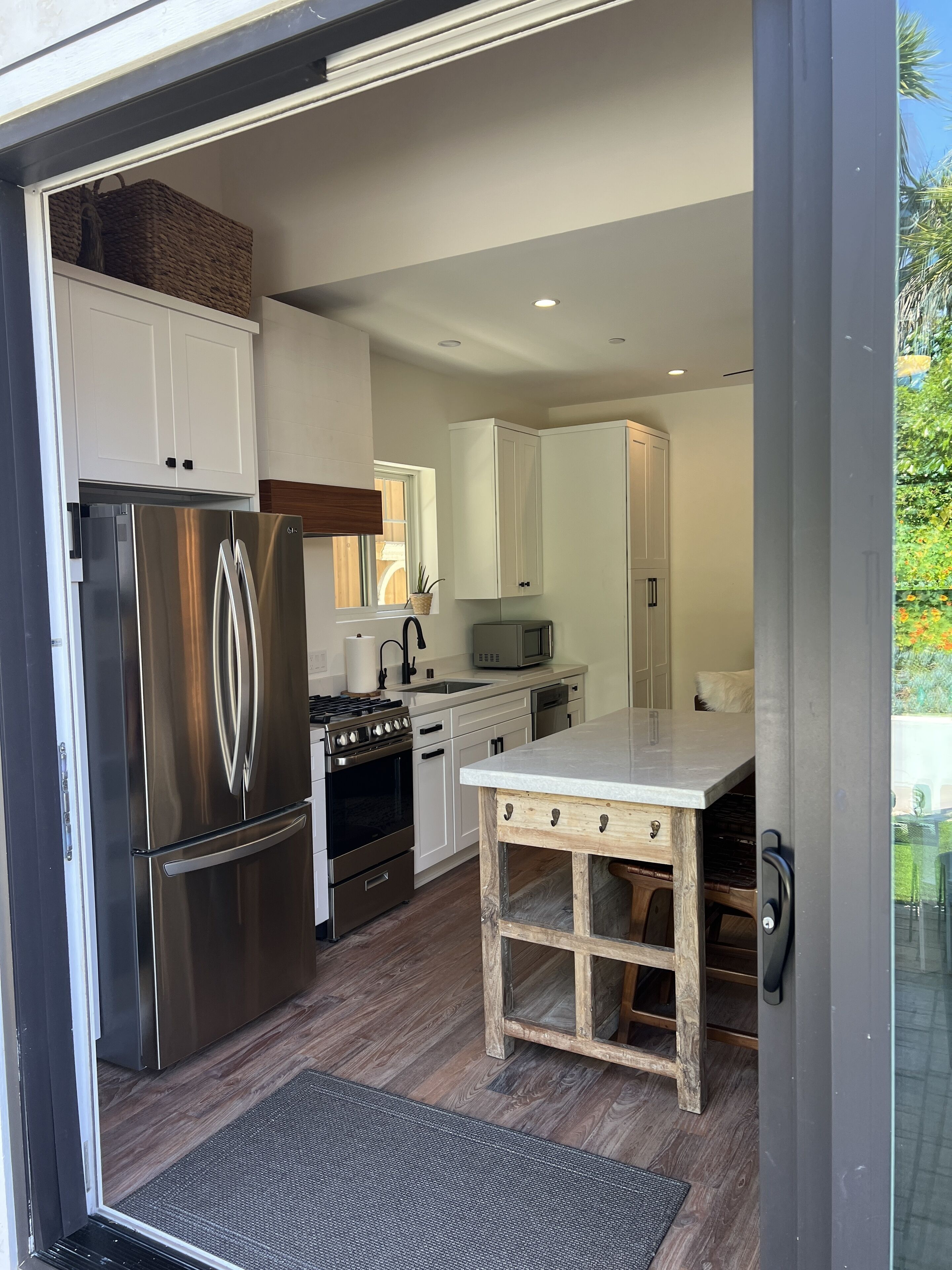 Keiki Guest House centrally located in Leucadia