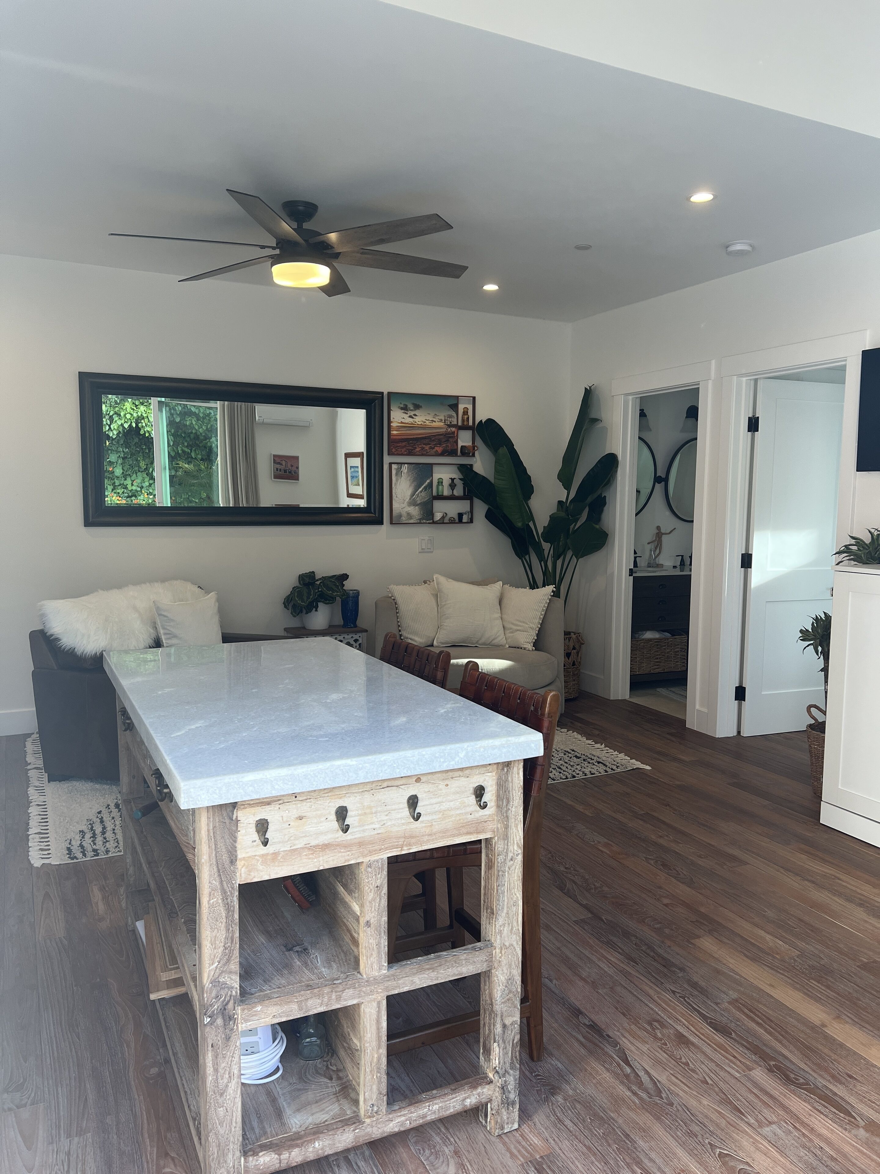 Keiki Guest House centrally located in Leucadia