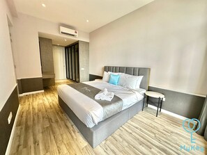 1 bedroom Suites | In-room safe, laptop workspace, blackout curtains, iron/ironing board - Millerz Square by Mykey (Kuala Lumpur)
