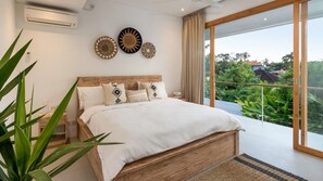 4 bedrooms, laptop workspace, bed sheets - Enjoy Fully Equipped 4BR Villa W/ Pool & Garden, Bali Villa 2236 (Canggu)