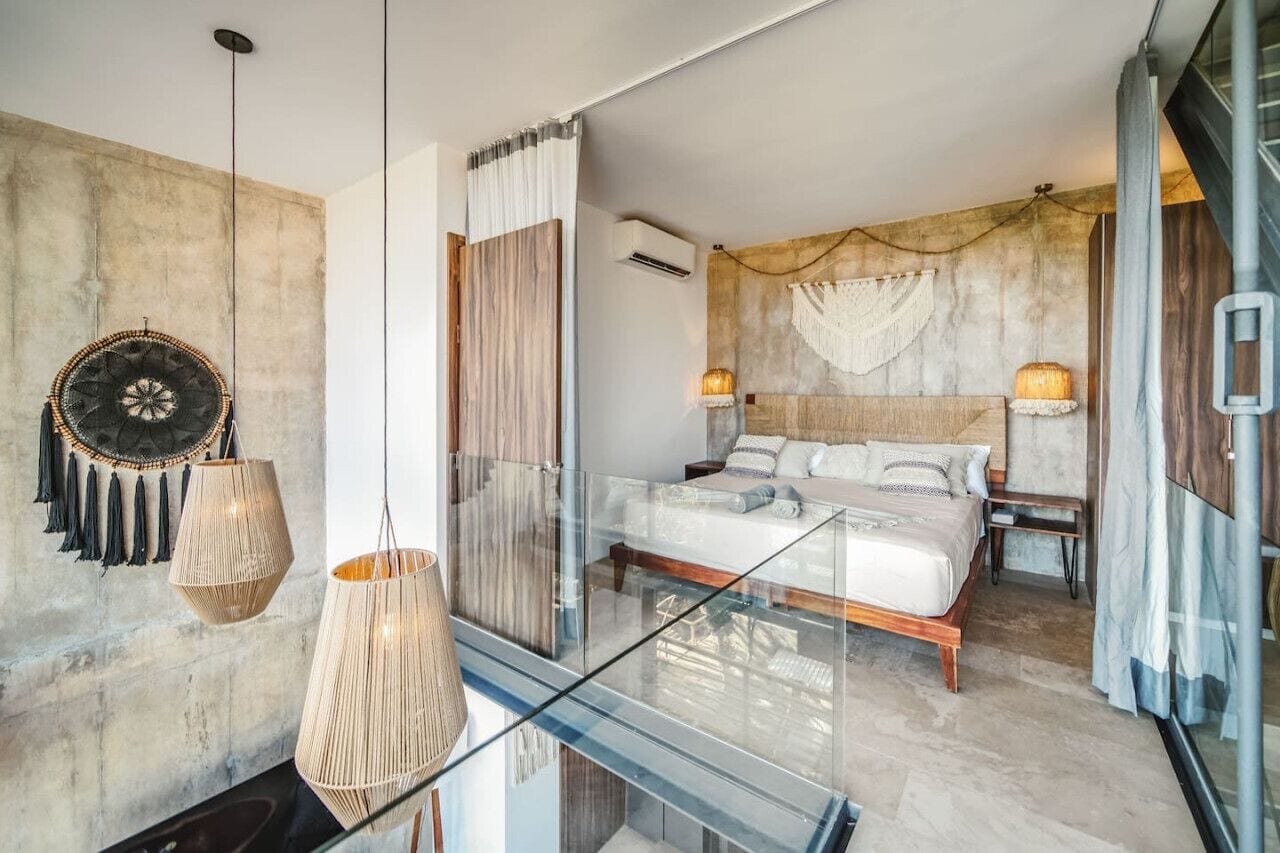 1 habitación, escritorio, tabla de planchar con plancha y wifi gratis 