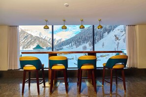 Lobby - Radisson Hotel Sonamarg (Gund)