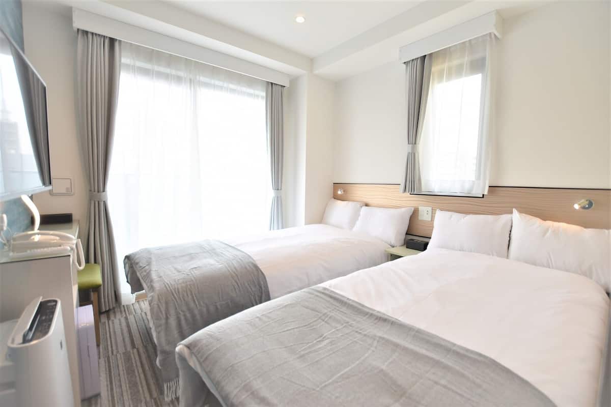 Basic Twin Room