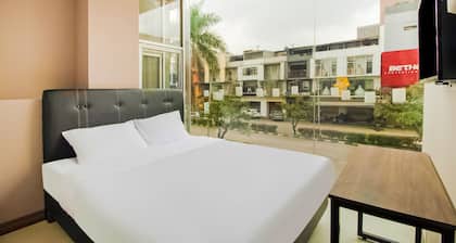 Collection O Kebon Jeruk Near Paskal 23 Formerly Sentral Paskal