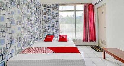 Hotel O Pondok 23