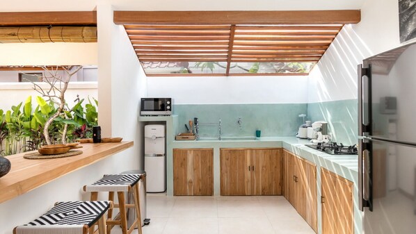 Villa (3 Bedrooms) | Property amenity - Spacious 3BR Villa W/ Garden & Pool in Bali, Bali Villa 2208 (Seminyak)