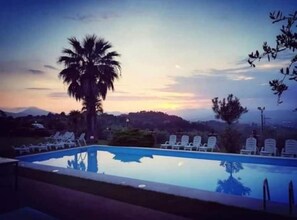 Outdoor pool - BorgoNuovo Farmhouse Apartment 1 (Sant'Agata de' Goti)
