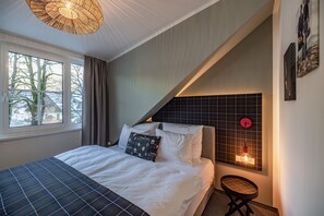 2 Schlafzimmer, Reisekinderbett, kostenloses WLAN, Bettwäsche