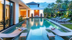 Property amenity - Cheerful 4BR Villa W/ Pool & Balcony, Bali Villa 2219 (Kerobokan)