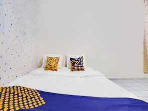 Free WiFi, bed sheets - SPOT ON 91609 Pondok Mill's Syariah (Bandung)