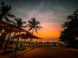 Breakfast, lunch and dinner served - Nalanda Retreat Goa (Mandrem)