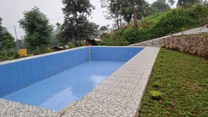 Hồ bơi