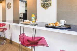 Restaurant - Hotel Zola 45 Bezons La Defense (Bezons)