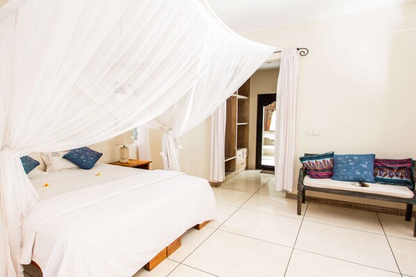 Villa (2 Bedrooms) | Property amenity - Rent a Luxury Villa in Bali Close to the Beach, Bali Villa 2074 (Seminyak)