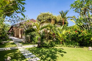 Villa (2 Bedrooms) | Property amenity - Rent a Luxury Villa in Bali Close to the Beach, Bali Villa 2074 (Seminyak)