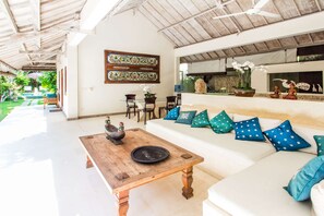 Villa (2 Bedrooms) | Property amenity - Rent a Luxury Villa in Bali Close to the Beach, Bali Villa 2074 (Seminyak)