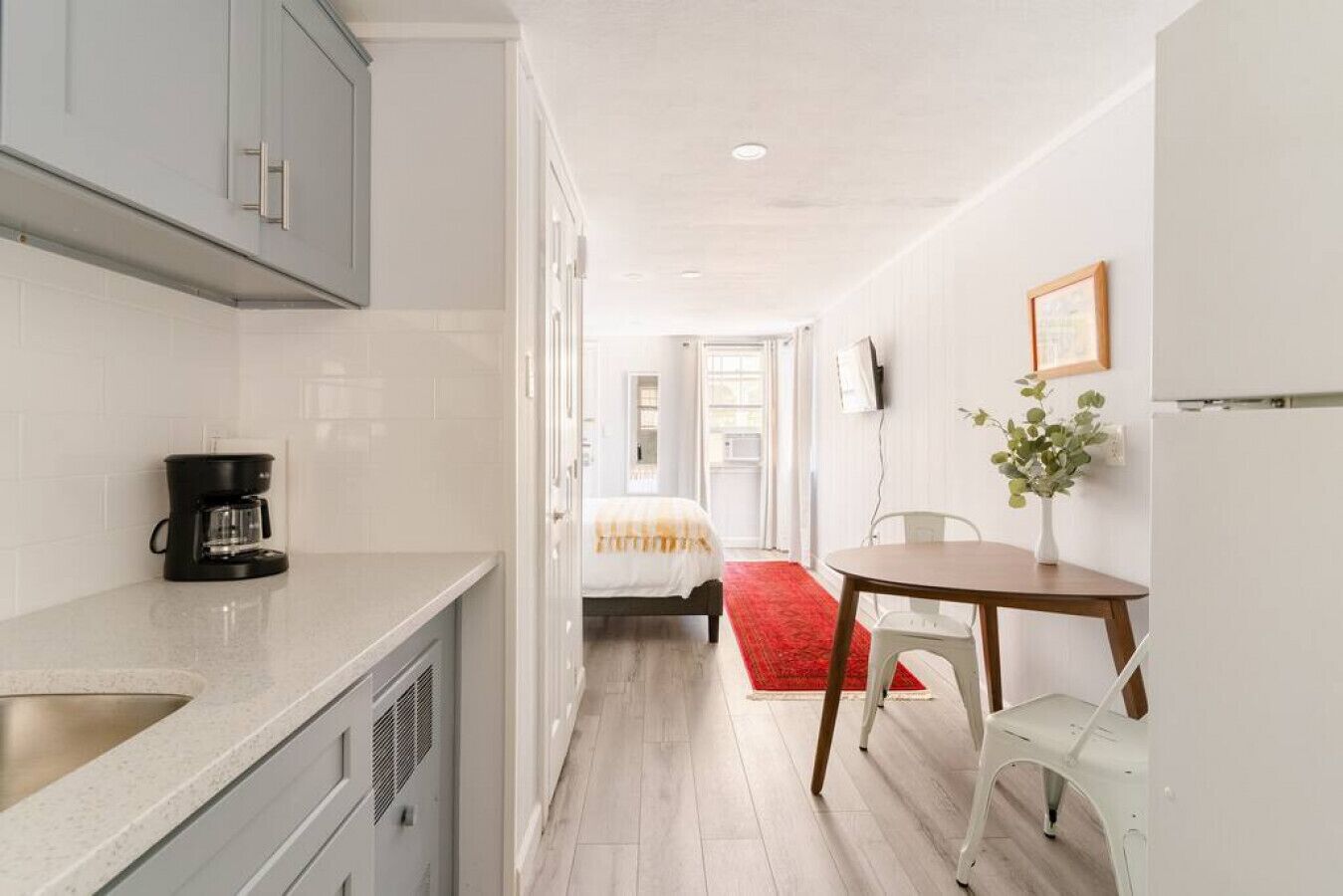 The Kelly Studio · Near Mystic, Casinos + USCGA