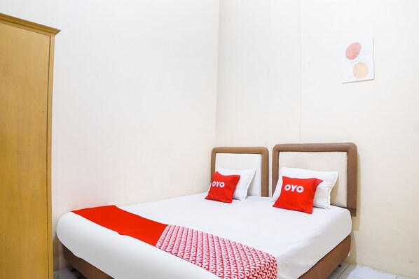 Economy Double Room | Free WiFi, bed sheets