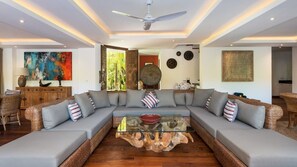 别墅 (4 Bedrooms) | 住宿服务设施