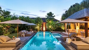 Villa (4 Bedrooms) | Servicio de la propiedad