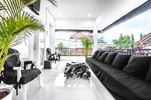 숙박 시설 구내