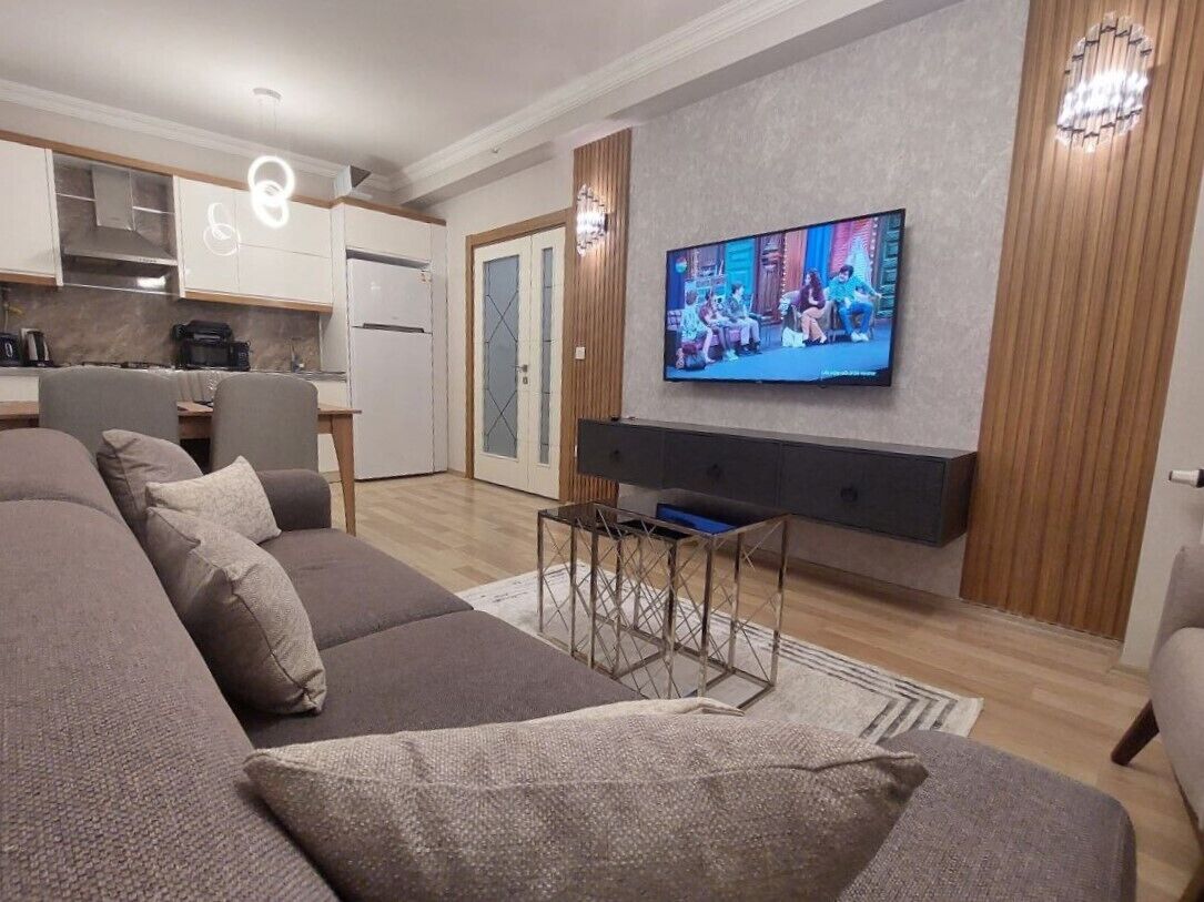 Stylish Flat At The Küçükçekmece Apt. 115