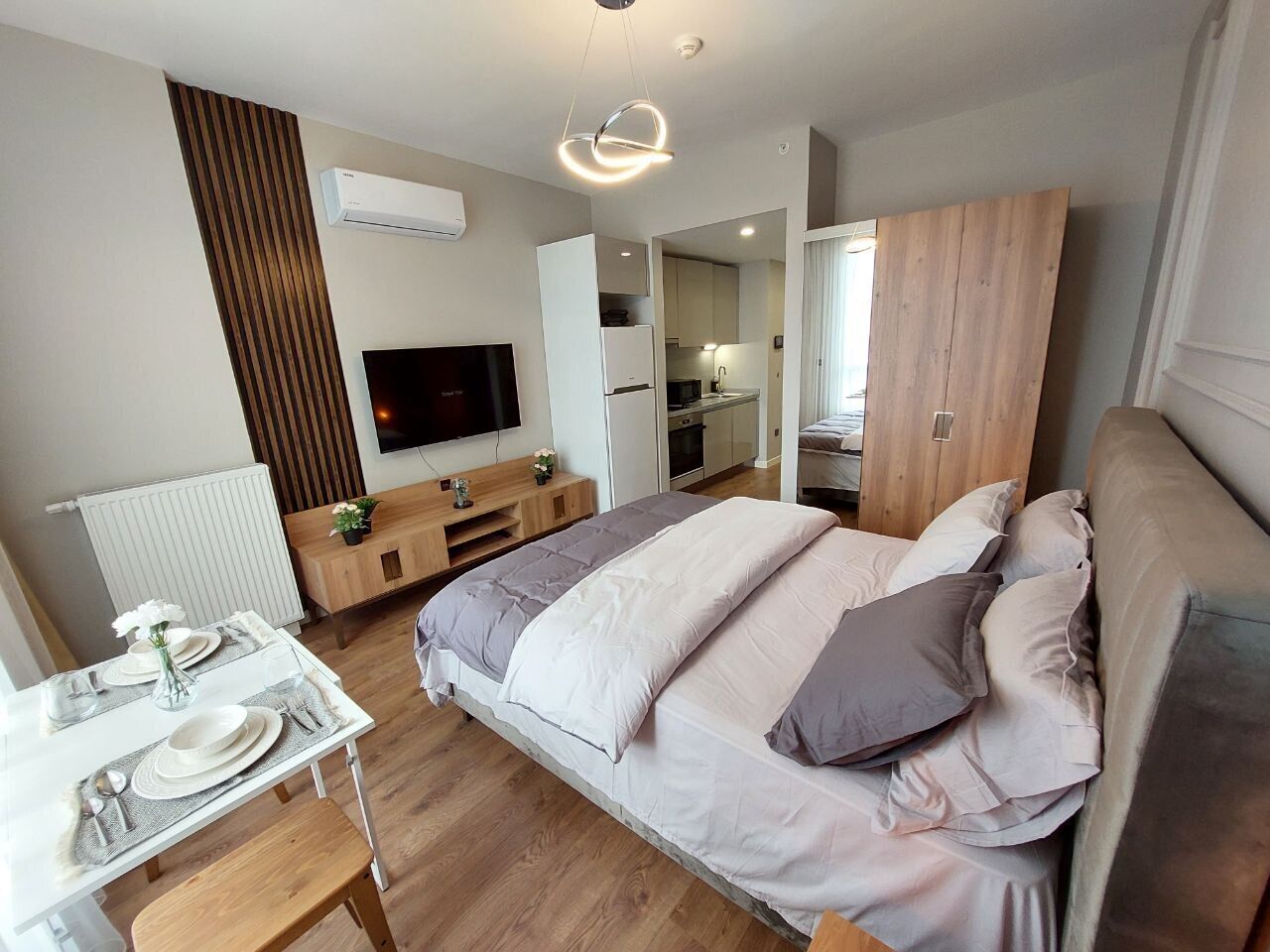 Modern Flat Apt Near City Center Apt. 209