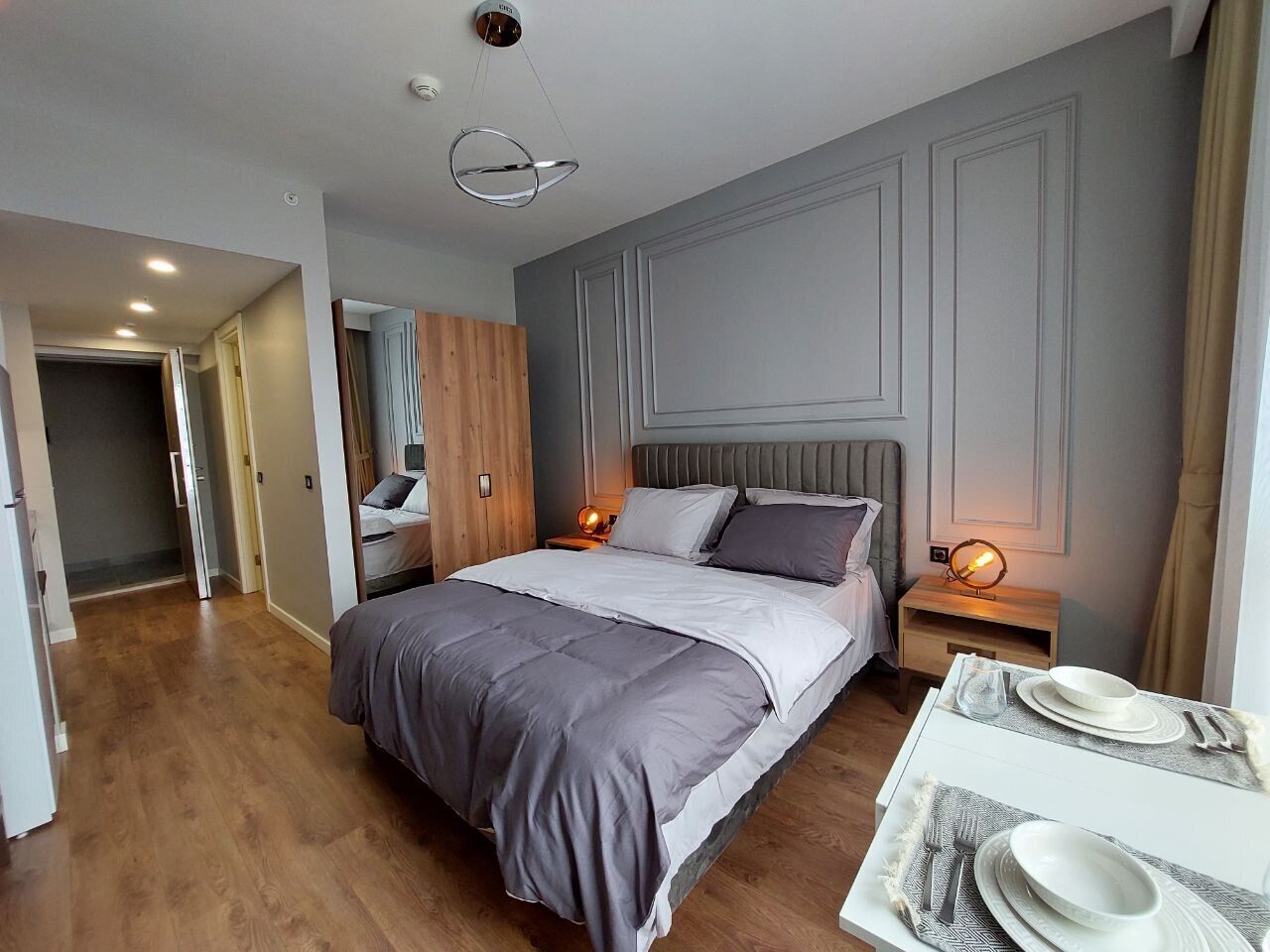 Modern Flat Apt Near City Center Apt. 209