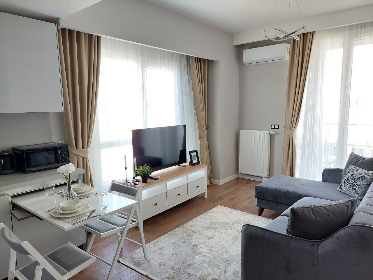 Modern Flat Apt Near City Center Apt. 51