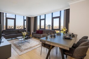 Apartment, 2 Bedrooms, City View | View from room