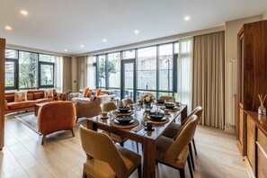 Duplex, 5 Bedrooms | Living area | 50-cm LCD TV with satellite channels - Mayar Residence Hotel (Istanbul)